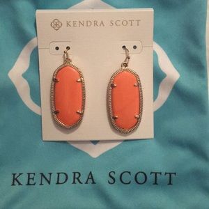 Kendra Scott coral dangle earrings